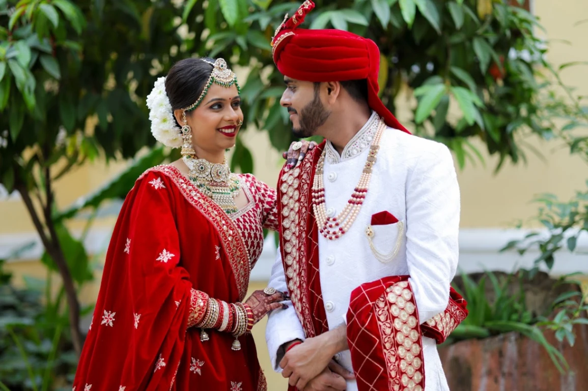 Indian wedding photography by A-one Photography in Vadodara