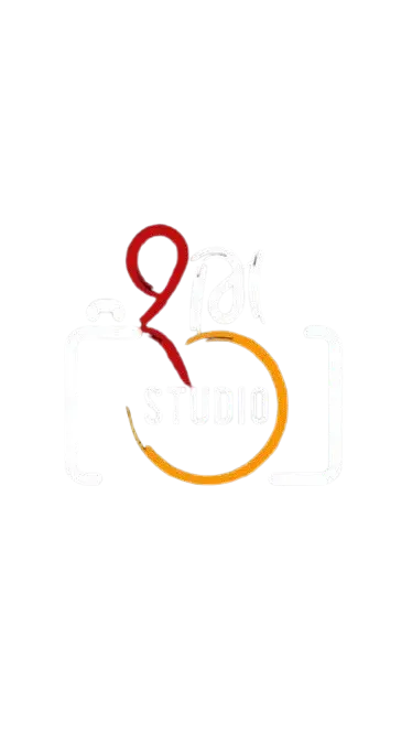 Headshot of Shubh Studio, the photographer behind Shubh Studio.