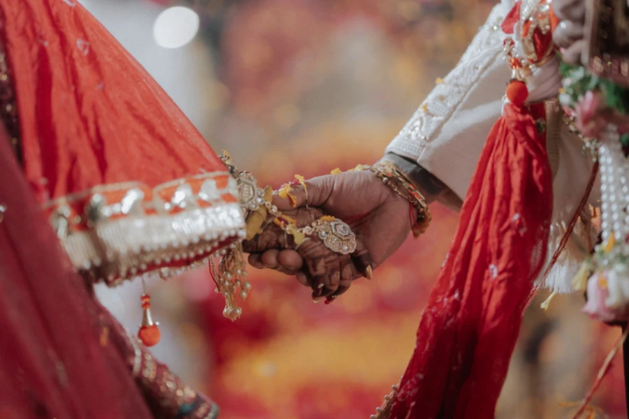 Portfolio image 8 for Everloved Stories, a photographer in Kolhapur specializing in traditional, fine art, vintage, candid, artistic, drone, photojournalistic, black and white, lifestyle.