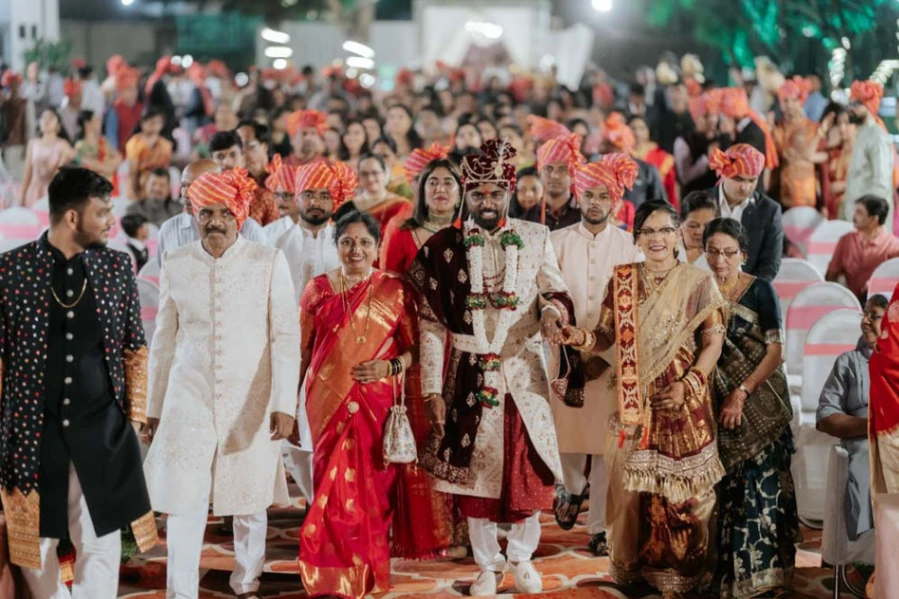 Portfolio image 11 for Everloved Stories, a photographer in Kolhapur specializing in traditional, fine art, vintage, candid, artistic, drone, photojournalistic, black and white, lifestyle.