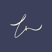 Headshot of Everloved Stories, the photographer behind Everloved Stories.