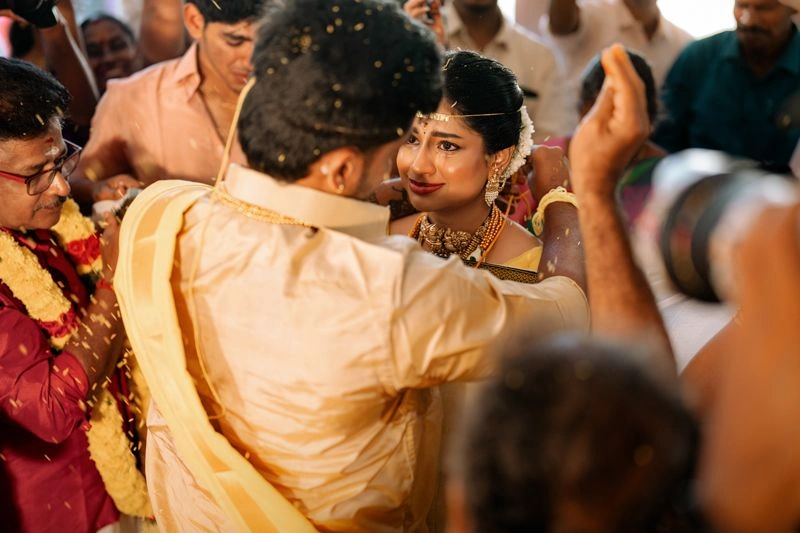 Indian wedding photography by Zero Watts Photography in Chennai, No:1/2, First Floor, Duraiswamy Rd,  Dr.Subbaraya Nagar, Vadapalani