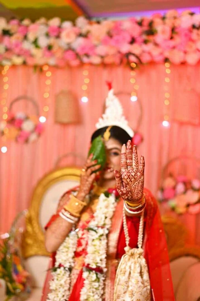 Portfolio image 3 for Howrah Photographer, a photographer in Howrah specializing in fine art, vintage, traditional, candid, artistic, drone, photojournalistic, black and white, lifestyle.