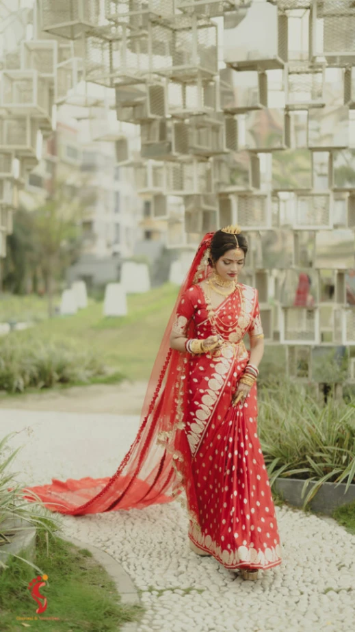 Portfolio image 7 for charcoal and vermillion, a photographer in Siliguri specializing in traditional, fine art, vintage, drone, artistic, candid, photojournalistic, black and white, lifestyle.