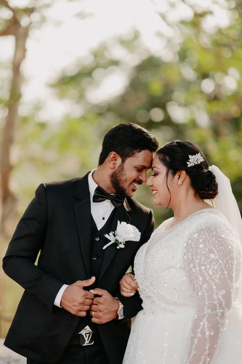 Indian wedding photography by Ed Photography Services in Mapusa