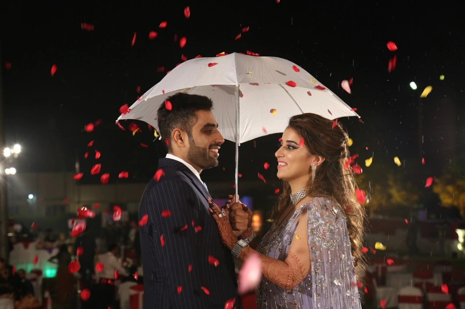 Portfolio image 3 for Ramesh Photo Studio, a photographer in Kolhapur specializing in traditional, vintage, candid, artistic, drone, photojournalistic, lifestyle, black and white, fine art.