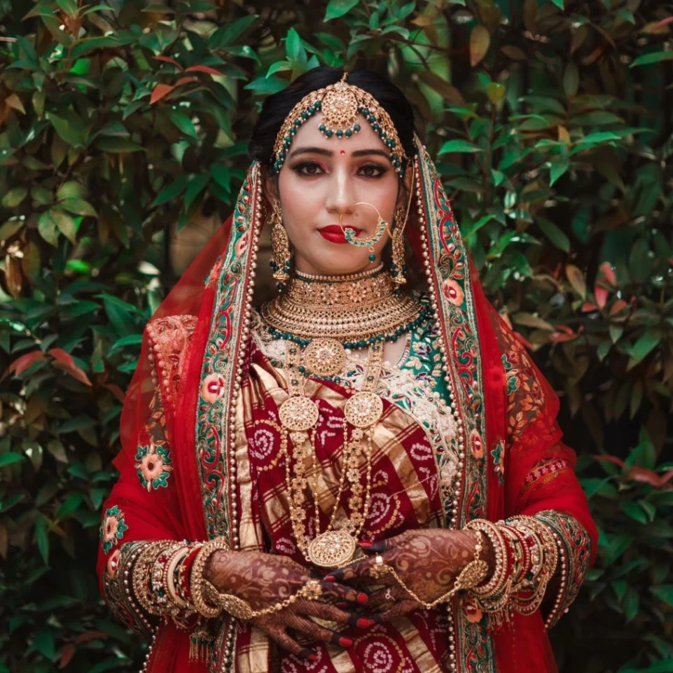 Portfolio image 8 for Pro Studio Kolhapur, a photographer in Kolhapur specializing in traditional, fine art, vintage, candid, artistic, drone, photojournalistic, black and white, lifestyle.