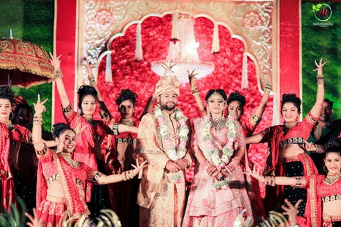 Portfolio image 9 for Madhurang Studio, a photographer in Surat specializing in traditional, vintage, fine art, candid, artistic, drone, photojournalistic, black and white, lifestyle.