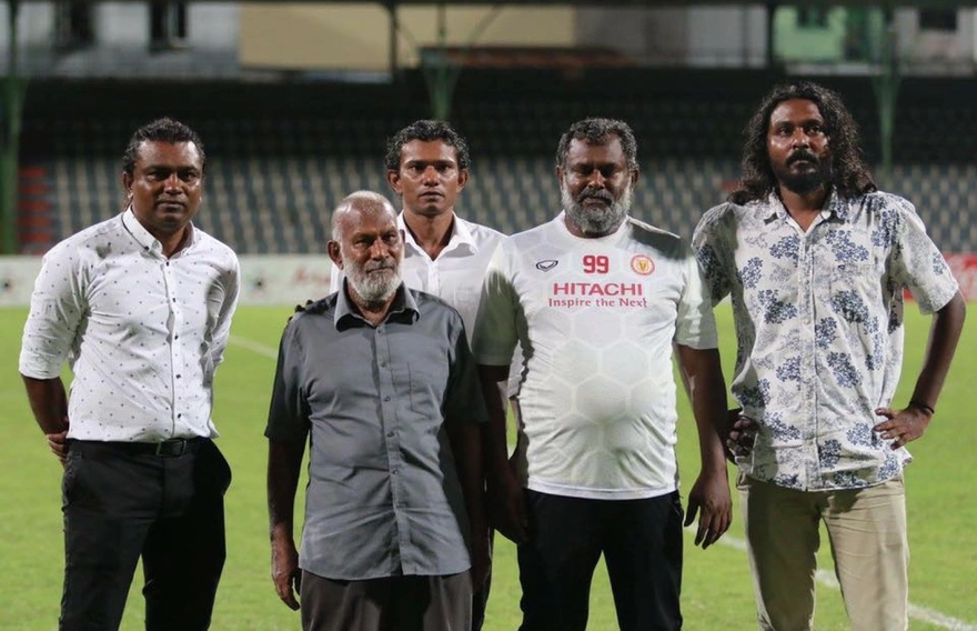 ފުޓްބޯޅައިގެ މަޝްހޫރު ހަތަރު ބެއިންގެ ބައްޕަ ހަސަން އަލީ ނިޔާވެއްޖެ