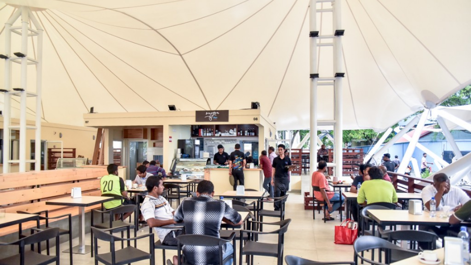 ފިހާރަތަކާއި ކެފޭ، ރެސްޓޯރެންޓުތައް ރޯދަމަހު ހުޅުވާފައި ބެހެއްޓޭނެ ގަޑިތައް ކަނޑައަޅައިފި