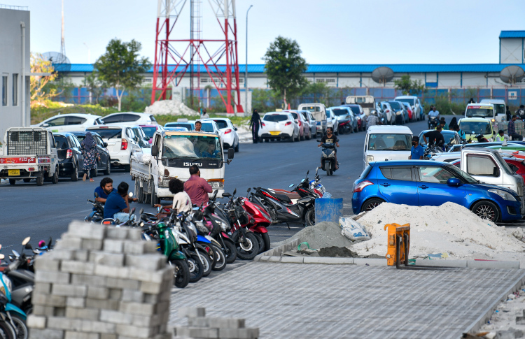 ހުޅުމާލޭގައި ޕިކަޕެއް ދަށުވެގެން ދިވެއްސަކު ނިޔާވެއްޖެ