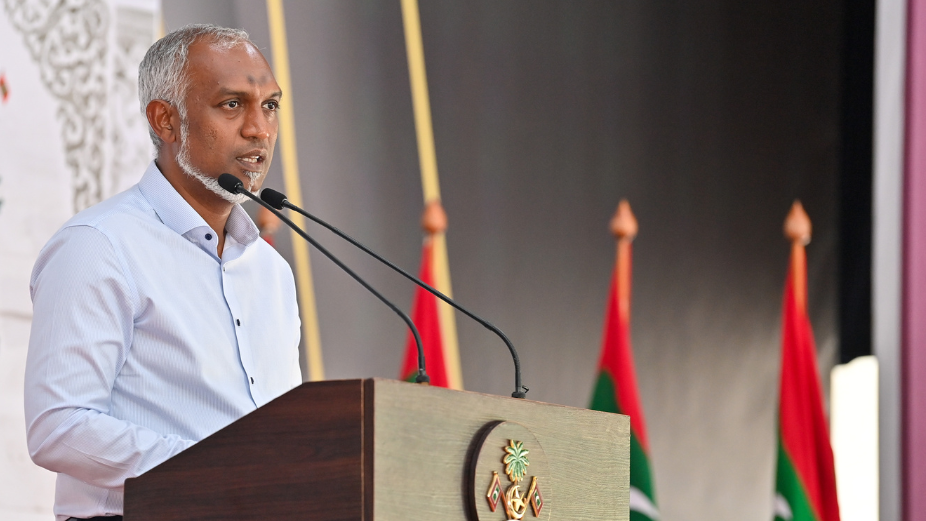 ހެޔޮ ބަދަލެއް ގެންނަން އެދޭ މީހާ، އެ ބަދަލެއްގެ ޢަމަލީ ނަމޫނާއަކަށް ވާންޖެހޭނެ: ރައީސް