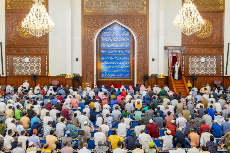 ކުރެވުނު ފާފައަކީ ކުޑަ އަދި ބޮޑުފާފައަކަށް ވިއަސް އެ ފާފައަކުން ތައުބާވާންޖެހޭނެ: ޚުތުބާ