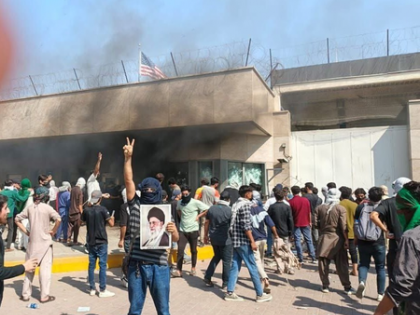 ކަރާޗީގައި އެމެރިކާ ކޮންސިއުލޭޓަށް ހަމަލާދިނުމުގެ ތެރޭގައި  ހަ މީހުން މަރުވެއްޖެ