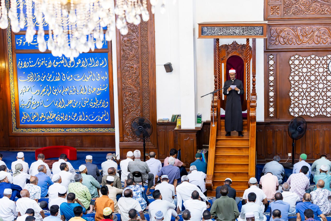 އިސްލާމީ އުންމަތަށް ނަޞްރެއްލިބޭނީ އުންމަތް އެކަތިގަނޑަކަށްވެގެން: ޚުތުބާ