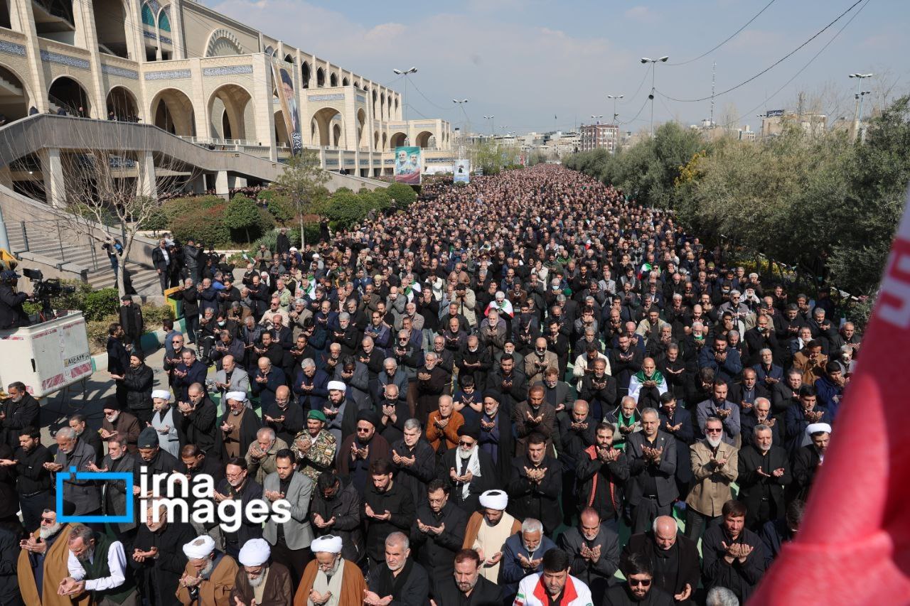 ތެހެރާން ހުކުރު ނަމާދު: ސަރަހައްދީ ހާލަތާއި ގައުމީ އެއްބައިވަންތަކަމަށް ގޮވާލުން