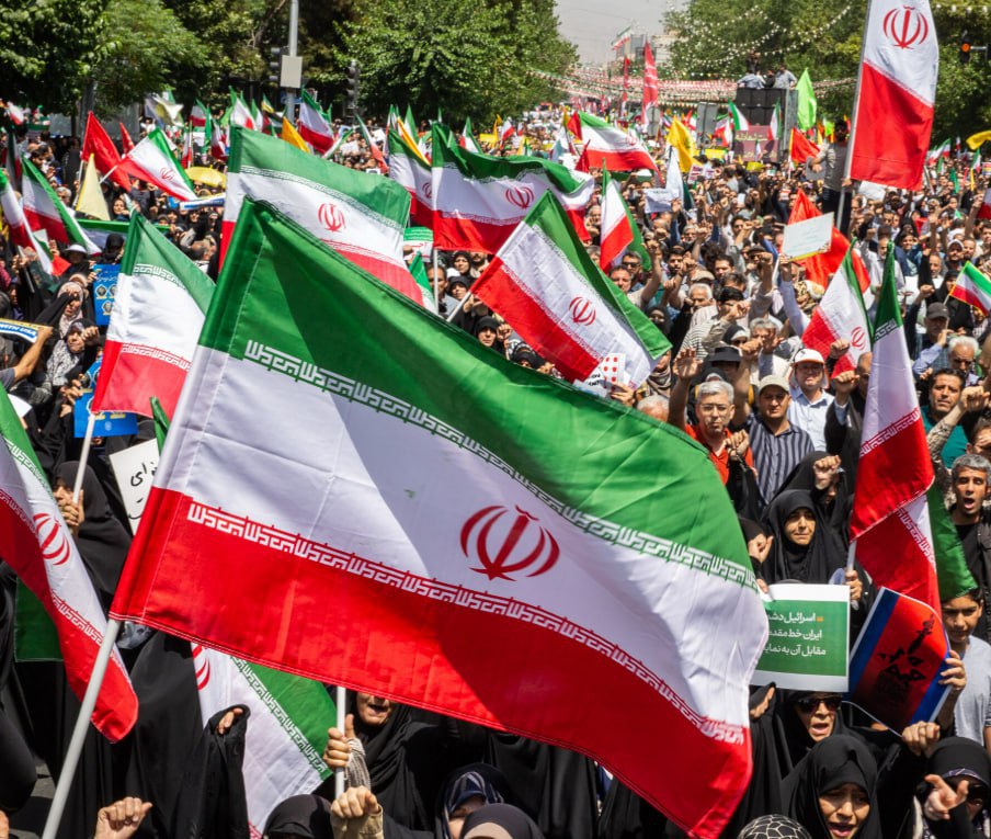 އީރާނުގެ އާ ސުޕްރީމް ލީޑަރެއް ހޮވުމަށް ކުރިއަށް އޮތް 24 ގަޑިއިރު ތެރޭގައި ބައްދަލުވުމެއް