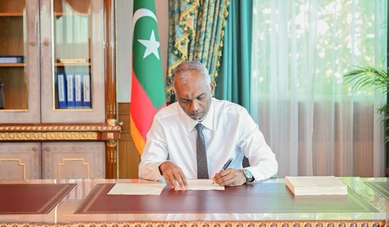 ދަރިފުޅަށް ދެ އަހަރު ވަންދެން ކުއްޖާ ބެލުމަށް ވަގުތު ލިބޭނެ, ބިލް ރައީސް ތަސްދީގު ކުރައްވައިފި