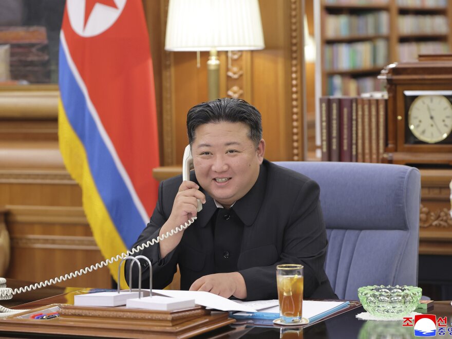 ކިމް ޖޮންގް އުން: އިޒްރޭލަކީ ޤައުމެއްނޫން، އެމެރިކާއިން ބޭނުންކުރާ ޓެރަރިސްޓް ޖަމާއަތެއް