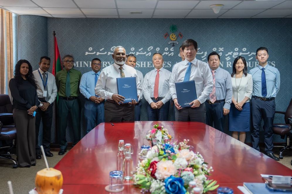 ފިނިކުރި ކަންނެލި ޕްރޮސެސްކޮށް އެކްސްޕޯޓްކުރާ ފެކްޓަރީއެއް އައްޑޫގައި ގާއިމްކުރަނީ