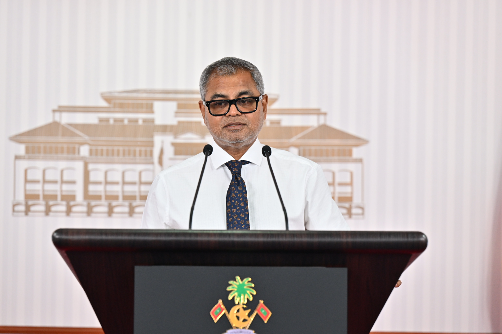 ރާއްޖެއަށް ތެޔޮ އެތެރެ ކުރުމަށް މިދިޔަ އަހަރު 10 ބިލިއަން ރުފިޔާ ހަރަދުވި: ވަޒީރު ޠާރިޤު