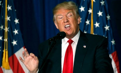 ޓްރަމްޕް ކުރައްވާ ކަމަކީ އީރާނަށް ހަމަލާދިނުމަށް ފަހު މިހާރު ފިއްލަވަން  އުޅުއްވުން ކަމަށާއި' ރީތި ހިއްޗަކުން ފިލުވާލާނެ ކަމުގެ އިންޒާރު އީރާނުން ދީފިއެވެ