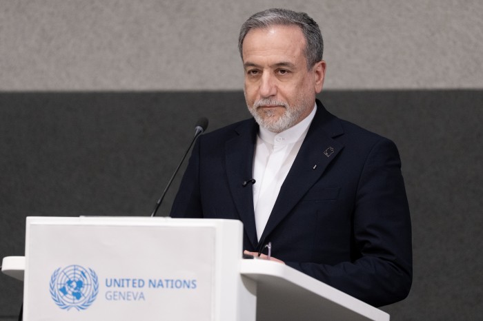 މުސްލިމް އުންމަތުގެ ނުގުޑާ ހިތްވަރާއި އީމާންތެރިކަން: ބޯލަނބާނީ ހަމައެކަނި ﷲ އަށެވެ.