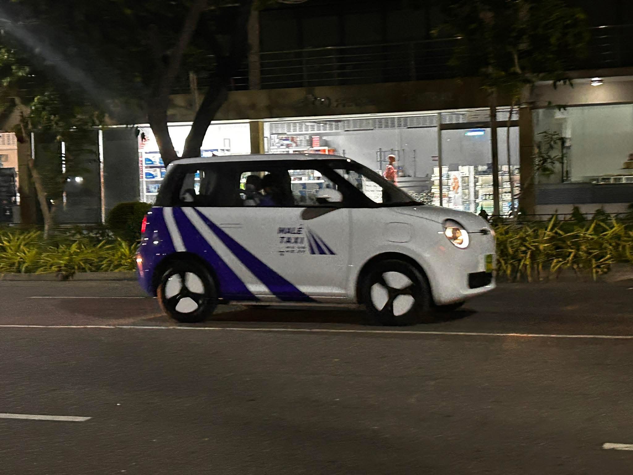 ސަރުކާރުގެ މާލެ ޓެކްސީ: ގަވާއިދާ ޚިލާފަށް ބޯޑުނެތި ދުއްވުމުން ތަފާތުކުރުމުގެ ސުވާލު އުފެދިއްޖެ