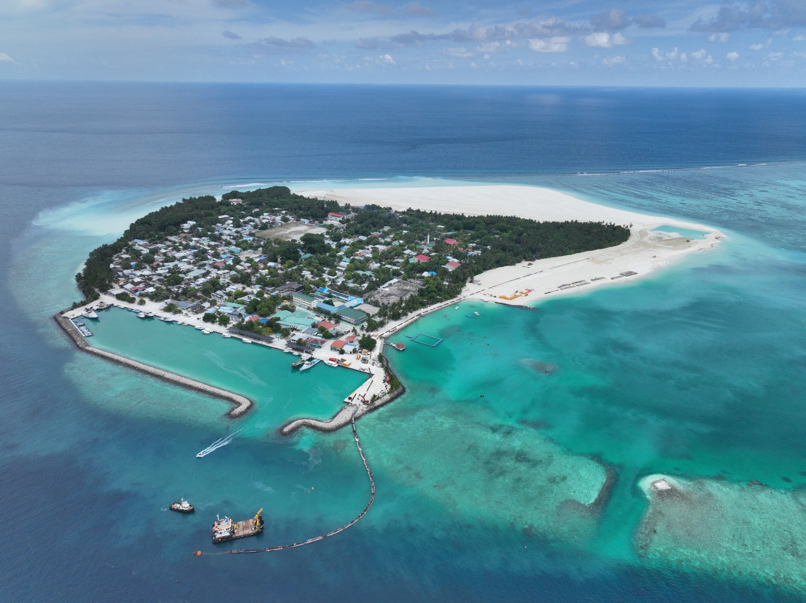 ވޭމަންޑޫ ބިން ހިއްކައި ނިންމާލައިފި