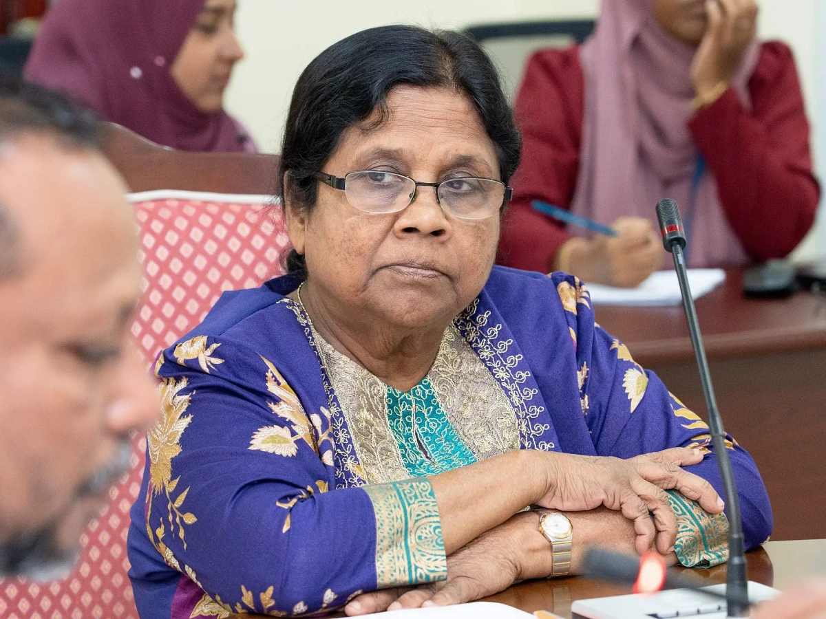 އަސްމާއްތަ  ޕާޓީއިން  ވަކިކޮށް  ގޮނޑި  ގެއްލުވާލުމަށް  ނިންމަވައިފި