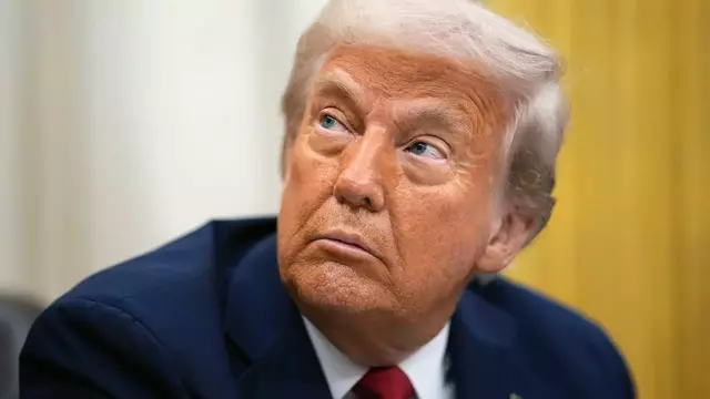 ބޮޑު ނާކާމިޔާބީއަކަށް ފަހު ޓްރަމްޕްގެ ހިތްވަރު ދަށްވެ، އީރާނާއެކު ހަނގުރާމަ މެދުކަނޑާލުމަށް އެއްބަސްވެއްޖެ