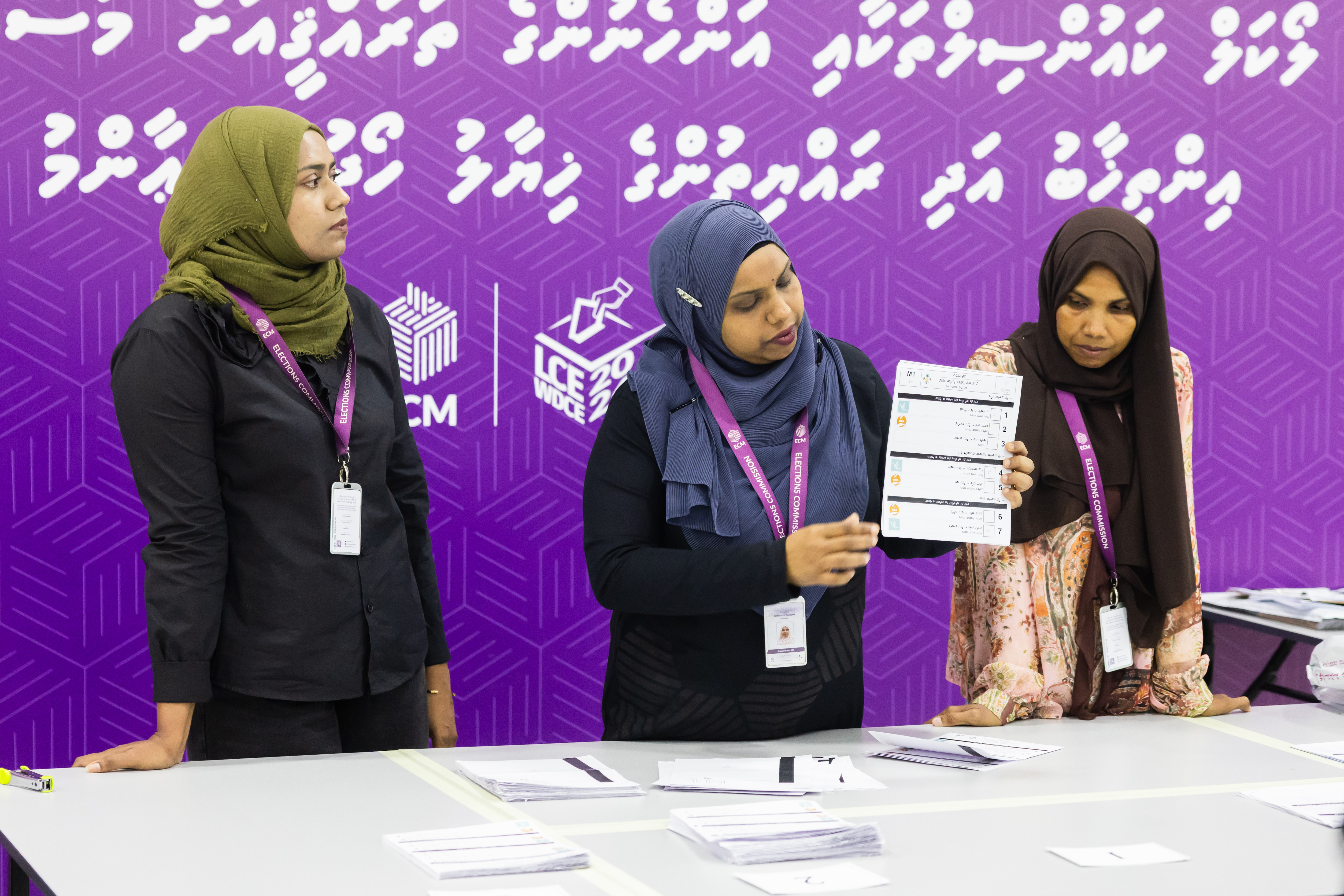 ދެވަނަ ބުރުގެ ވޯޓުލުން ހޮނިހިރު ދުވަހު: ރީ-ރަޖިސްޓްރީވުމުގެ މުއްދަތު މިއަދު ހަވީރު 4 އަކަށް ހަމަވަނީ