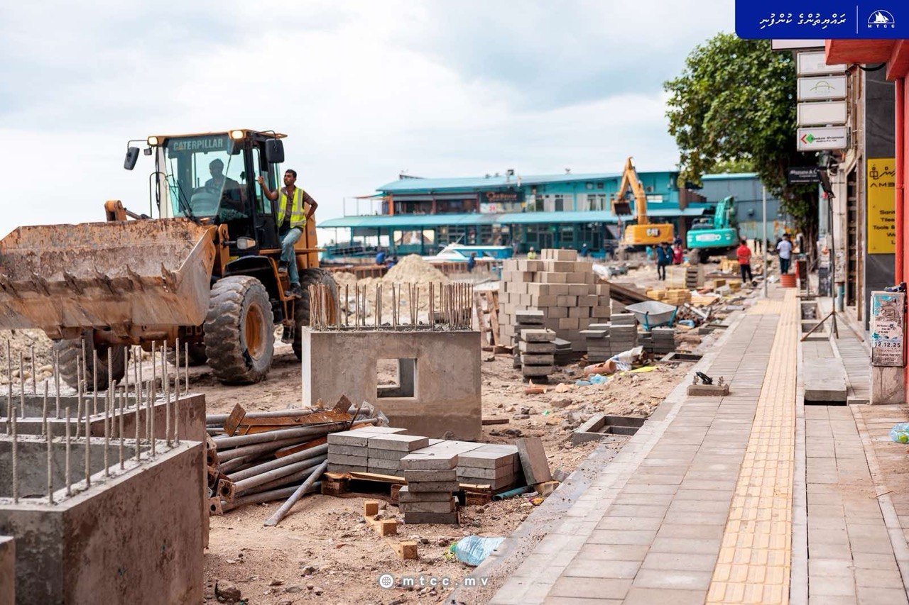 ބޮޑުތަކުރުފާނު މަގު ހެދުމުގެ މަސައްކަތުގެ ބޮޑު ބައެއް ނިންމާލައިފި