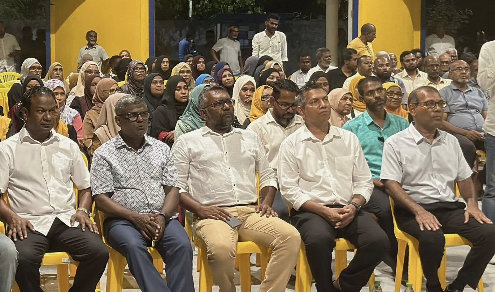 އެމްޑީޕީގެ ޗެއަރޕާސަން ކެމްޕެއިންނަށް ރައީސް ނަޝީދު އައްޑޫ ސިޓީއަށް ވަޑައިގަންނަވައިފި