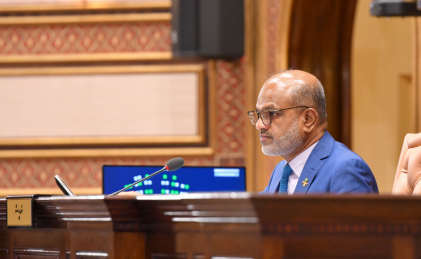 ނައިބު ރައީސް ނާޒިމް ވަކިކުރުމުގެ ބަހުސަށް 50 މިނެޓް، ޖަވާބުދާރީވާން 10 މިނެޓް ދޭން ކޮމިޓީން ފާސްކޮށްފި