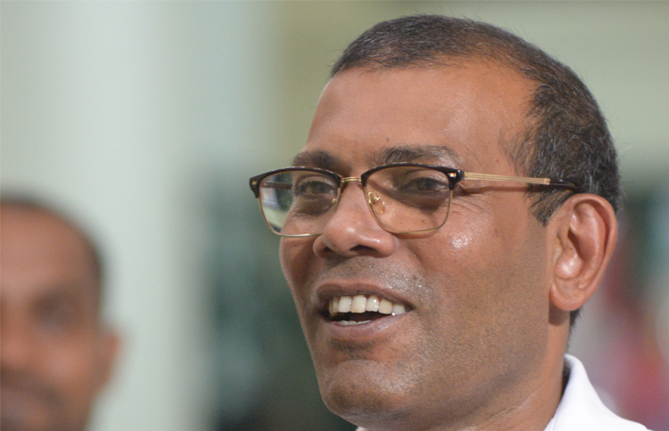 ރައީސް ނަޝީދުގެ ދަ ޑިމޮކްރެޓްސް، 3000 މެމްބަރުން ހަމަނުވެ އުވާލުމަށް ނިންމައިފި