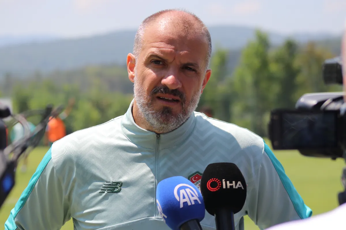 Bursaspor Teknik Direktörü Mustafa Er: "Hedefimiz Süper Lig'e çıkmak"