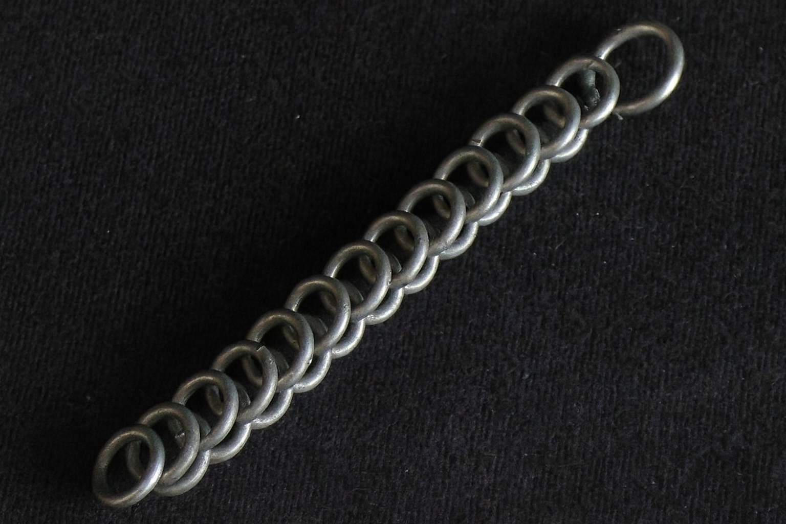 A Half Persian 3 in 1 chain.