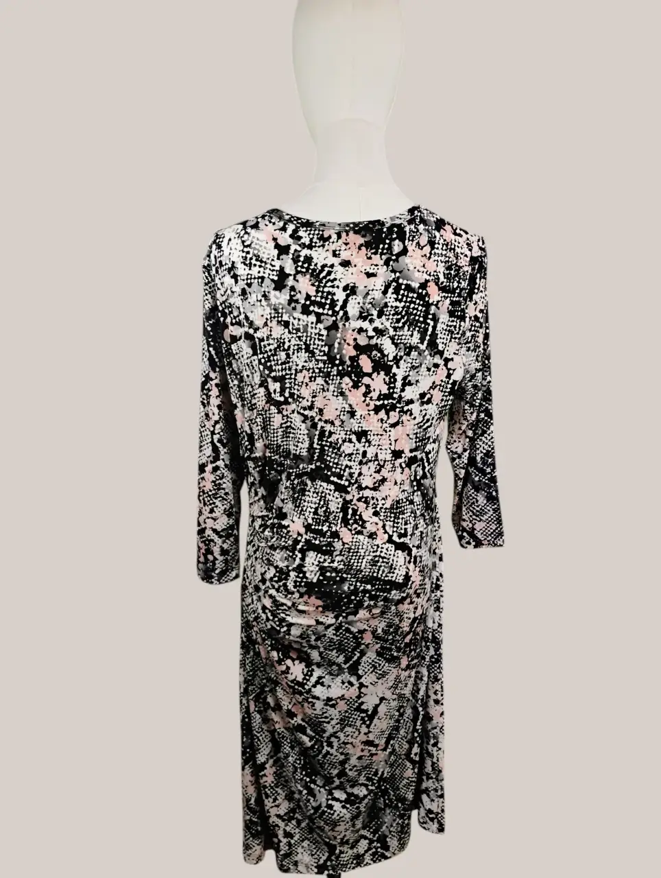 Calvin Klein Women's Snake Print Ruched Sheath Dress Size 14 EUC thumbnail 4