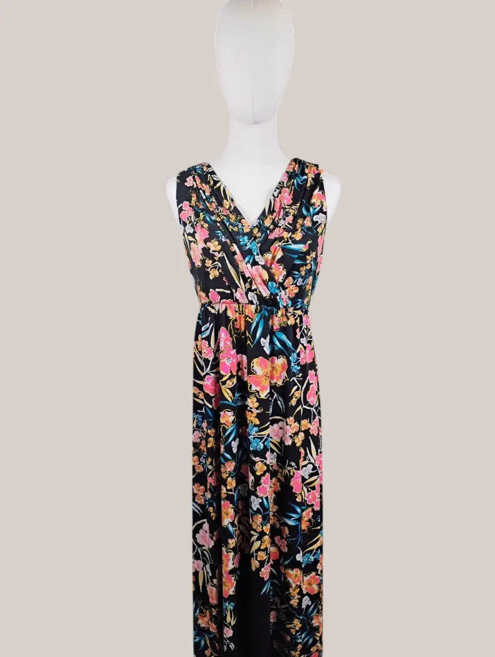 Soma Women's Floral V-Neck Sleeveless Maxi Dress Black Size M
