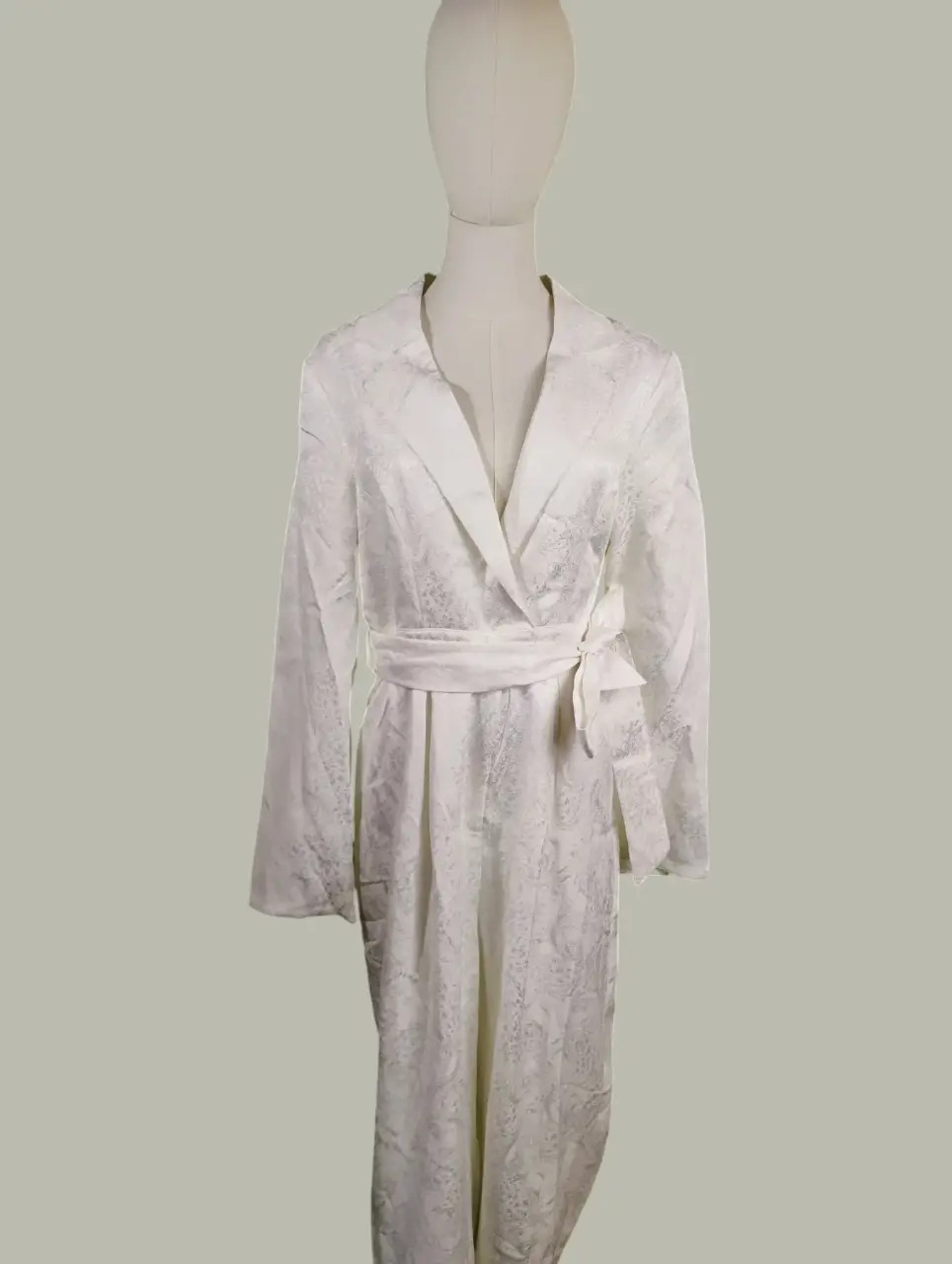 Lulus Upscale Romantic Ivory Jacquard Tie-Waist Collared Long Sleeve Jumpsuit Size L thumbnail 5