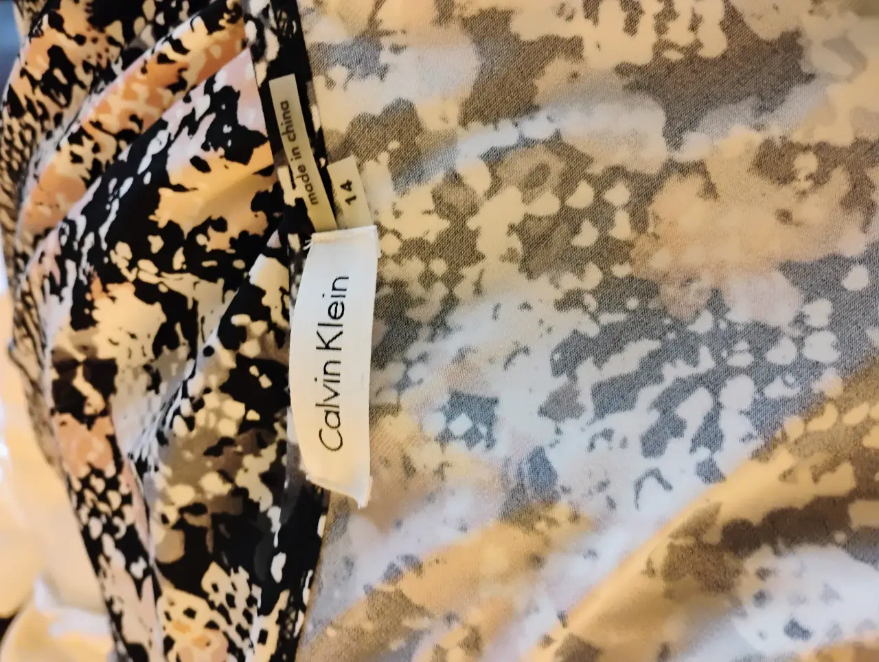 Calvin Klein Women's Snake Print Ruched Sheath Dress Size 14 EUC thumbnail 5