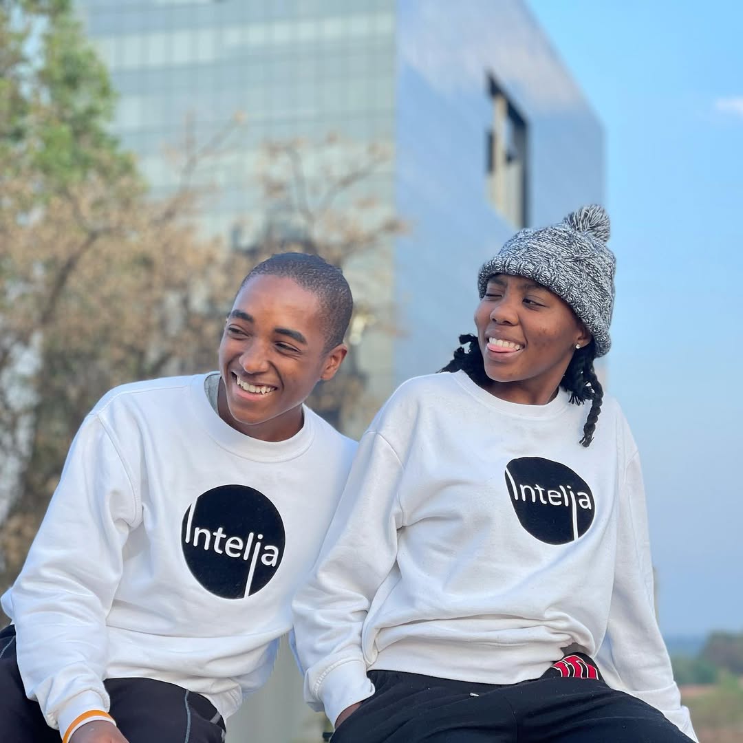 “History has shown us that courage can be contagious, and hope can take on a life of its own.” – Michelle Obama