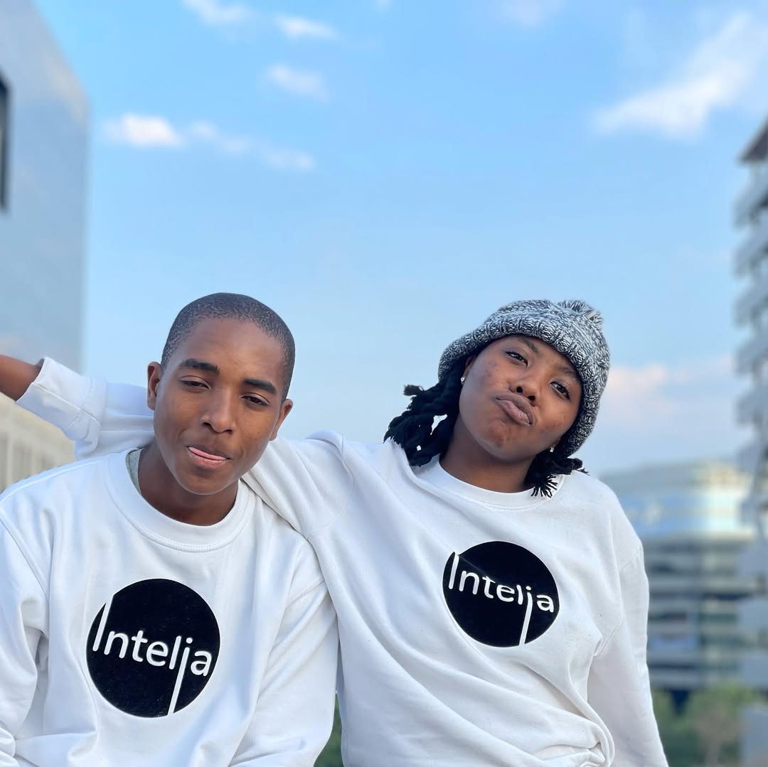 Inspirational quote about courage and hope