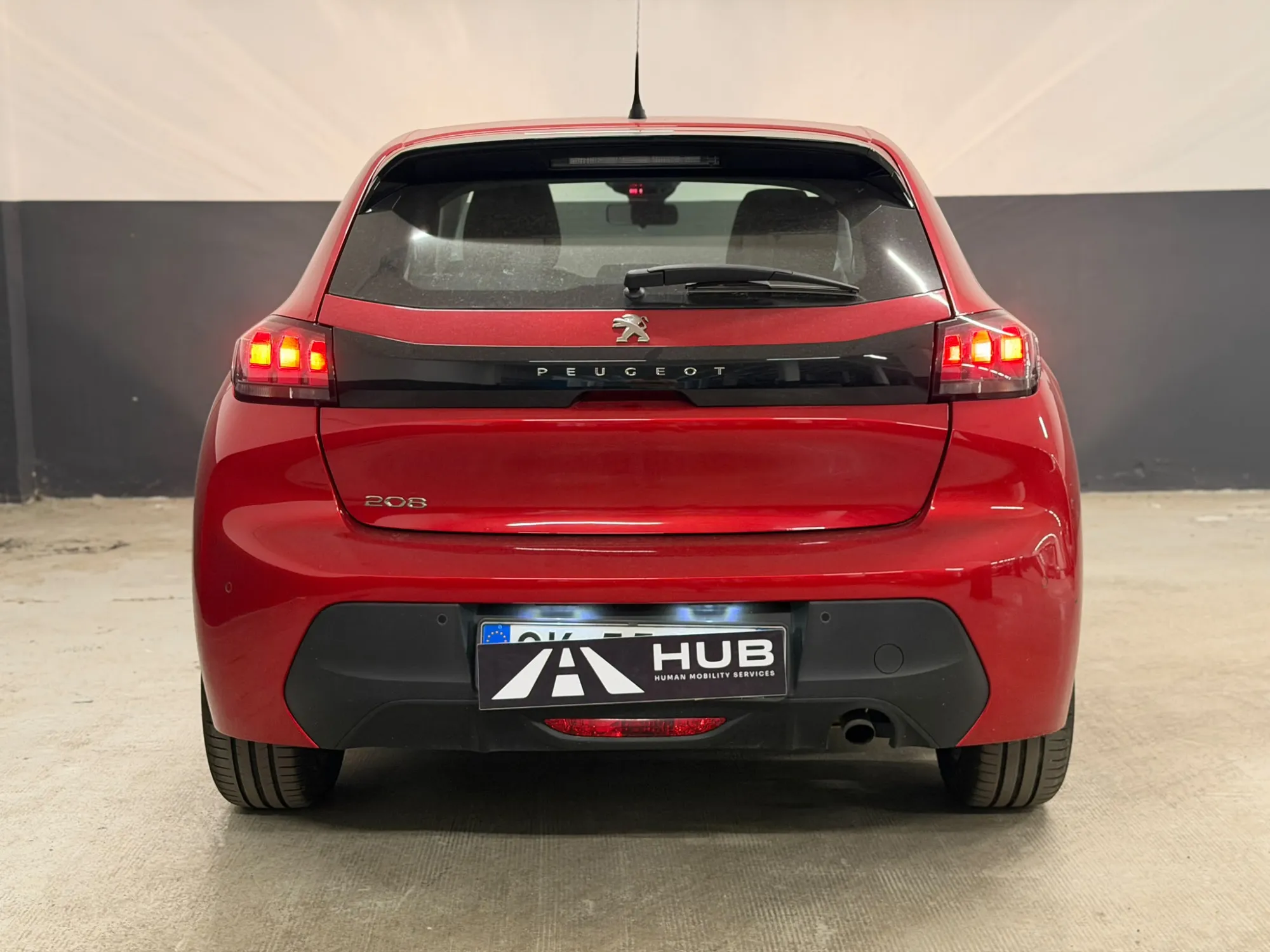Anteprima 3 di PEUGEOT 208