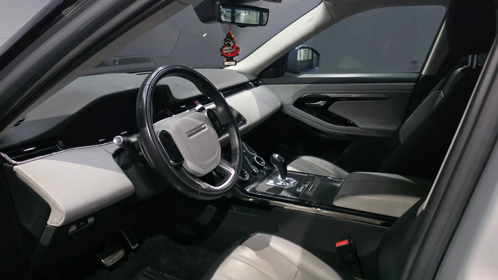 Anteprima 8 di LAND ROVER Range Rover Evoque