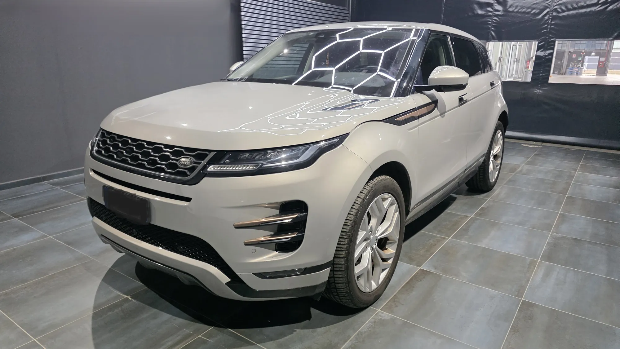 Anteprima 2 di LAND ROVER Range Rover Evoque