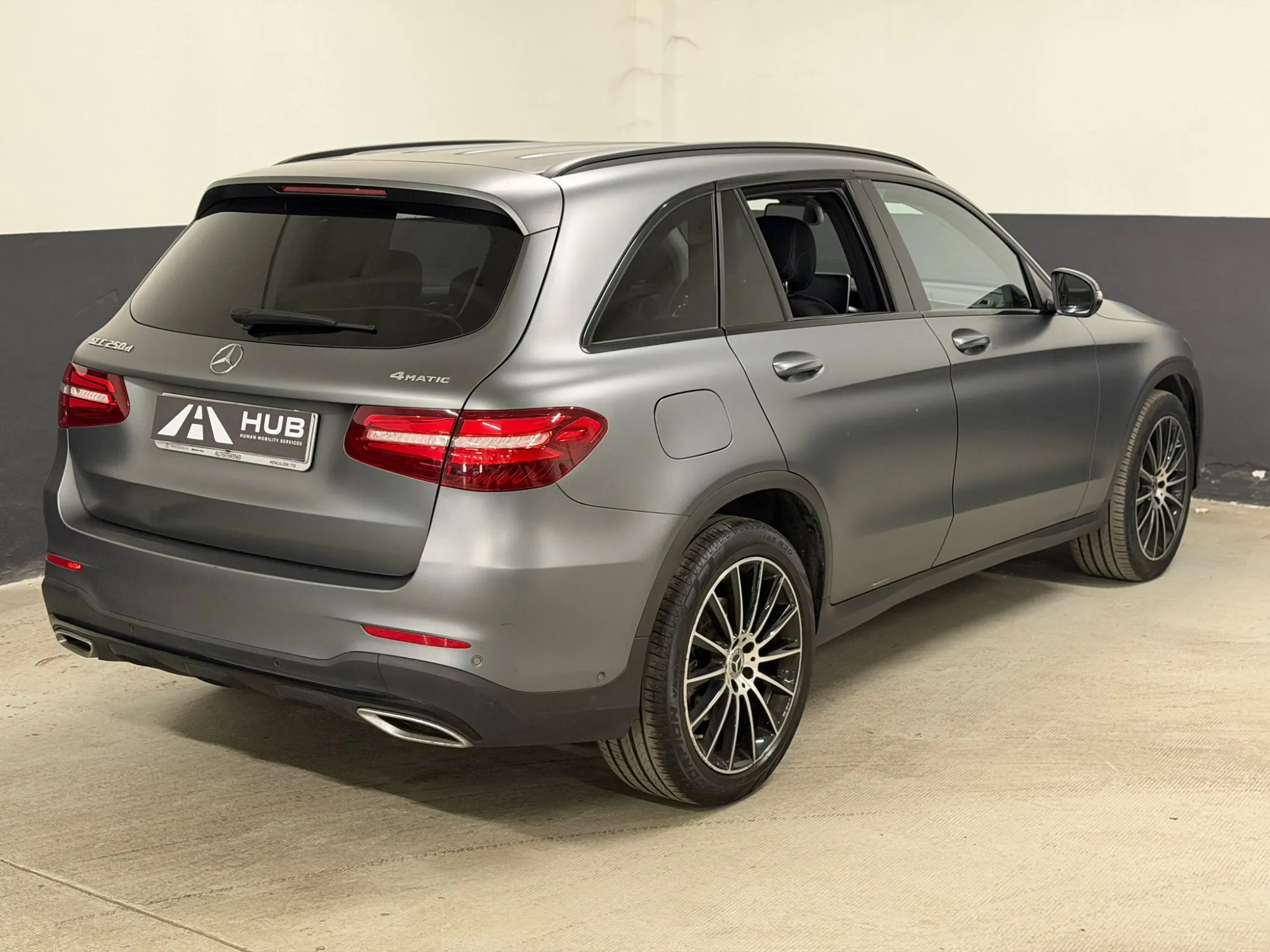 Anteprima 6 di MERCEDES GLC