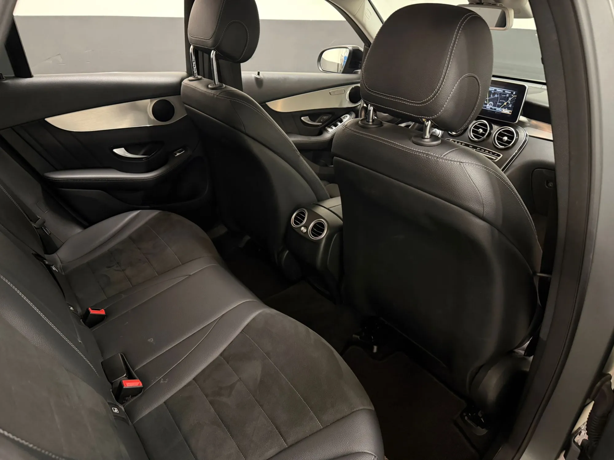 Anteprima 12 di MERCEDES GLC