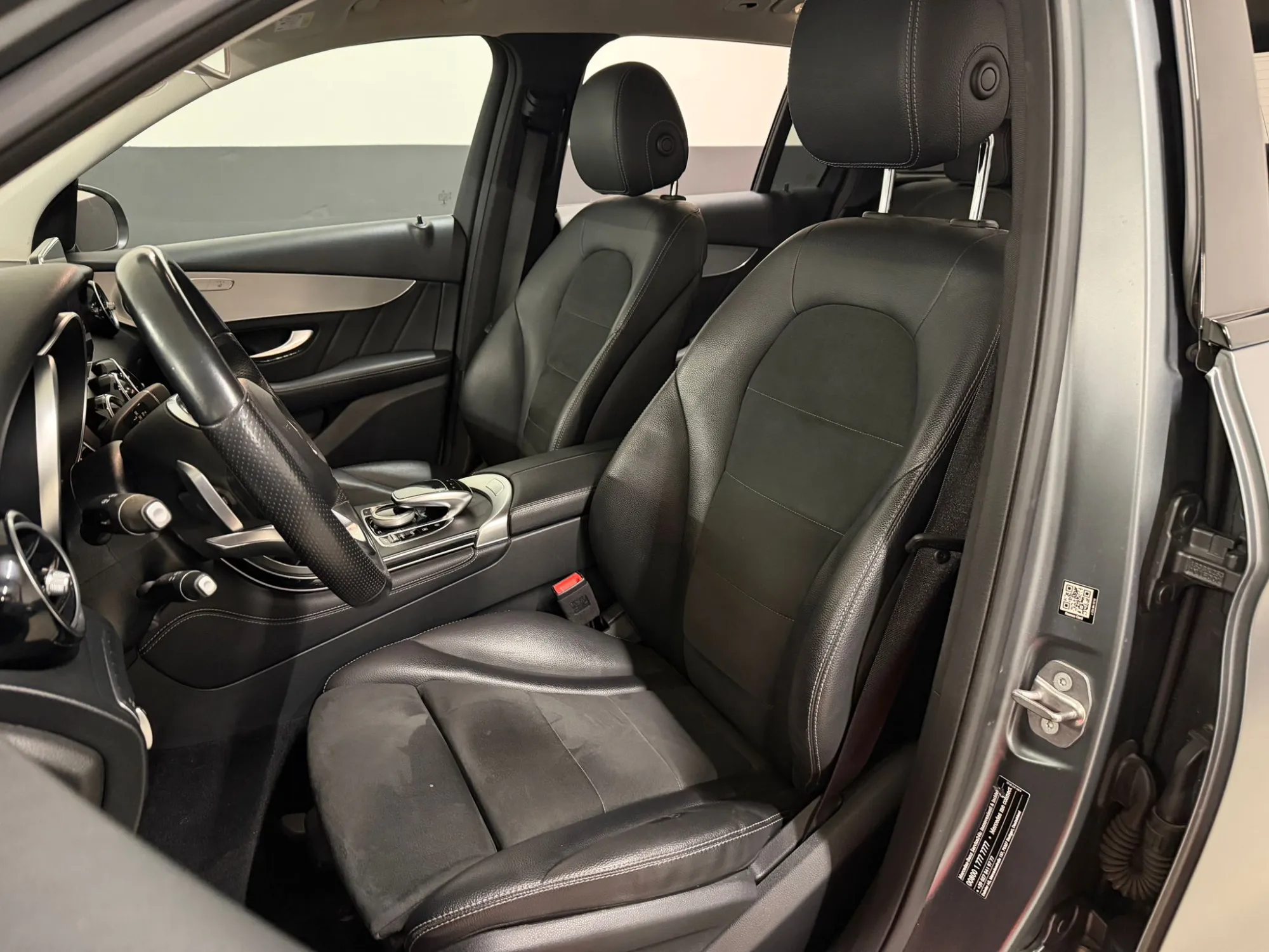 Anteprima 14 di MERCEDES GLC